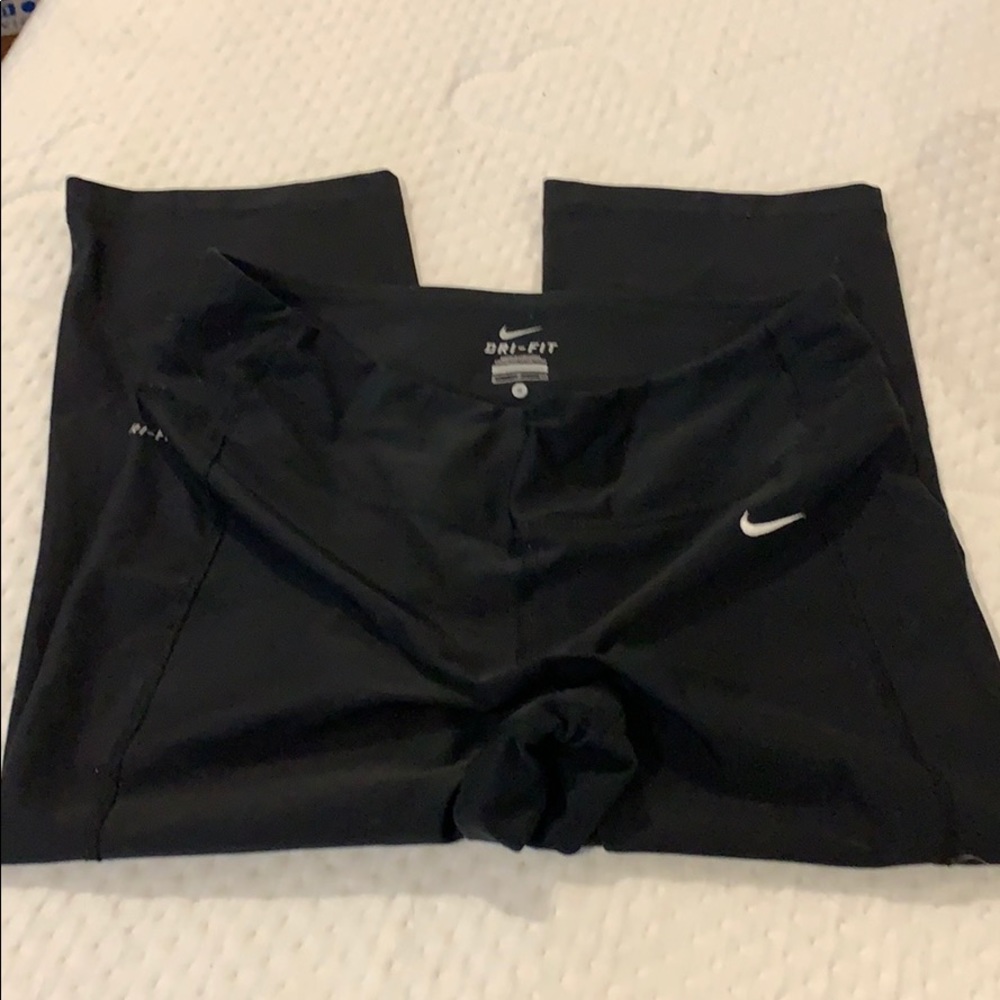 Nike capris